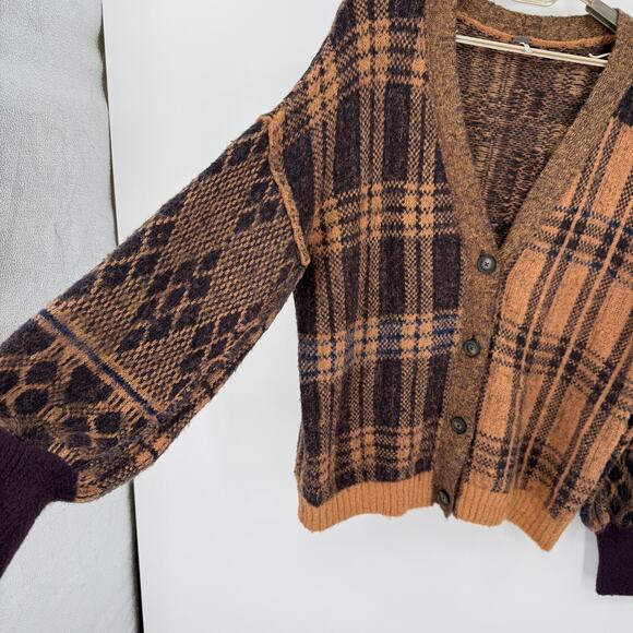 Free People Sepia Plaid Jacquard Oversize Cardigan Grandpa Size Medium - Picture 5 of 9